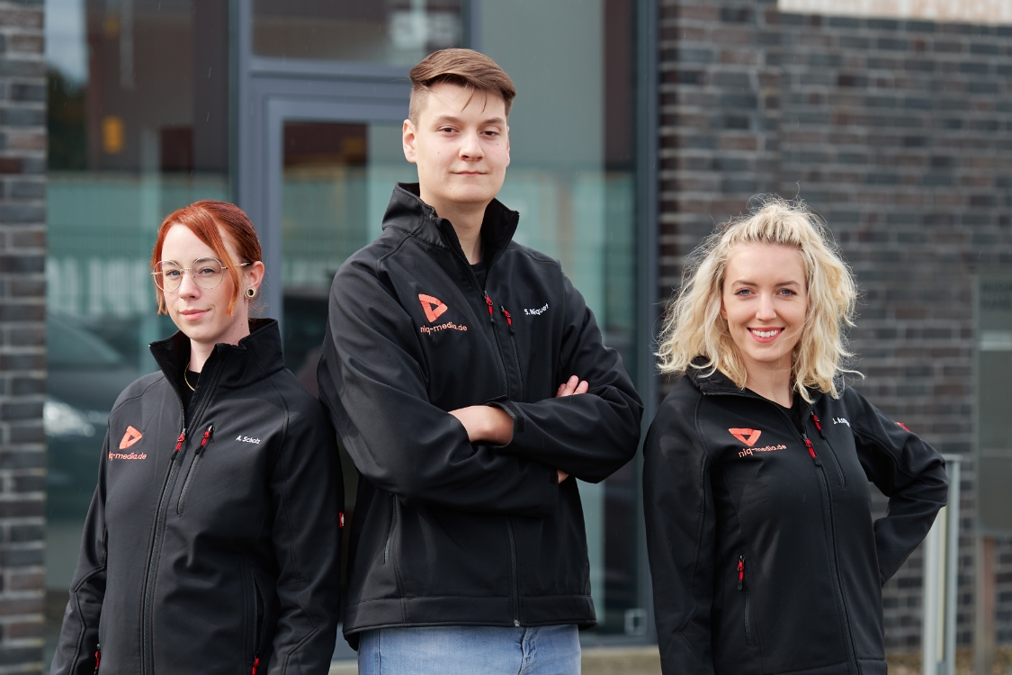 NIQ MEDIA Team